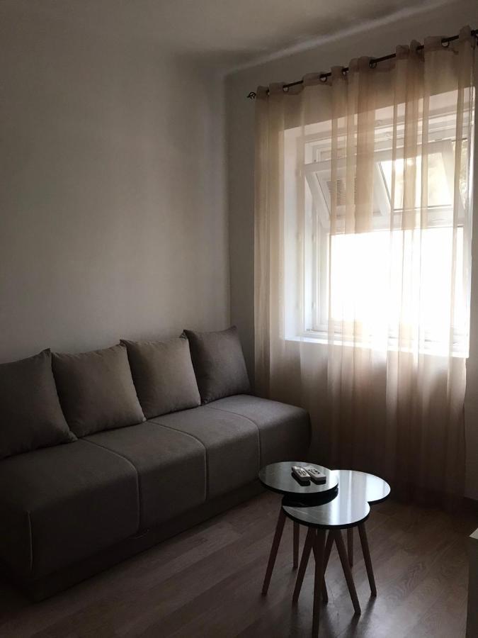 Center Studio Apartment Podgorica Exterior photo